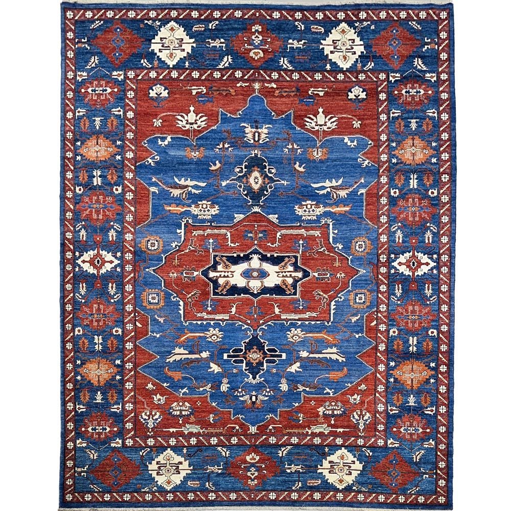 Hand-Woven Serapi Medallion Wool Rug (280x370 cm)